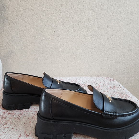 Coach Ruthie's Black Leather Woman's Loafers - Picture 2 of 8